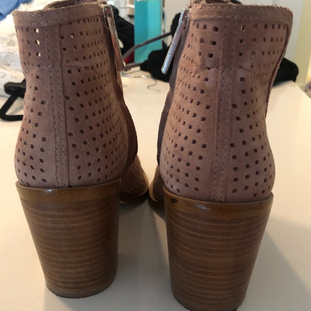 Pink booties - Picture 4 of 4